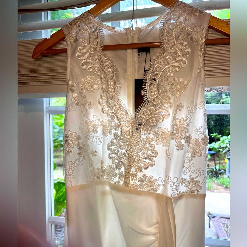Wedding Dress NWT size M